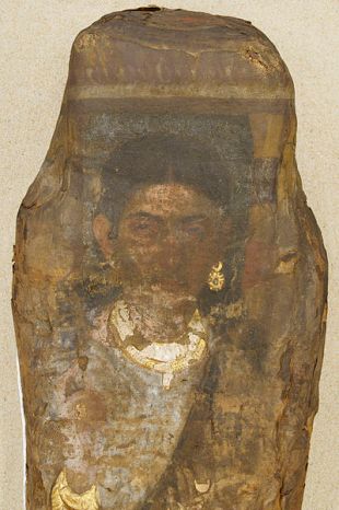 A Woman, Antinoopolis, AD 290-310 (Rennes, Musée des Beaux-Arts, D 23.2.115)